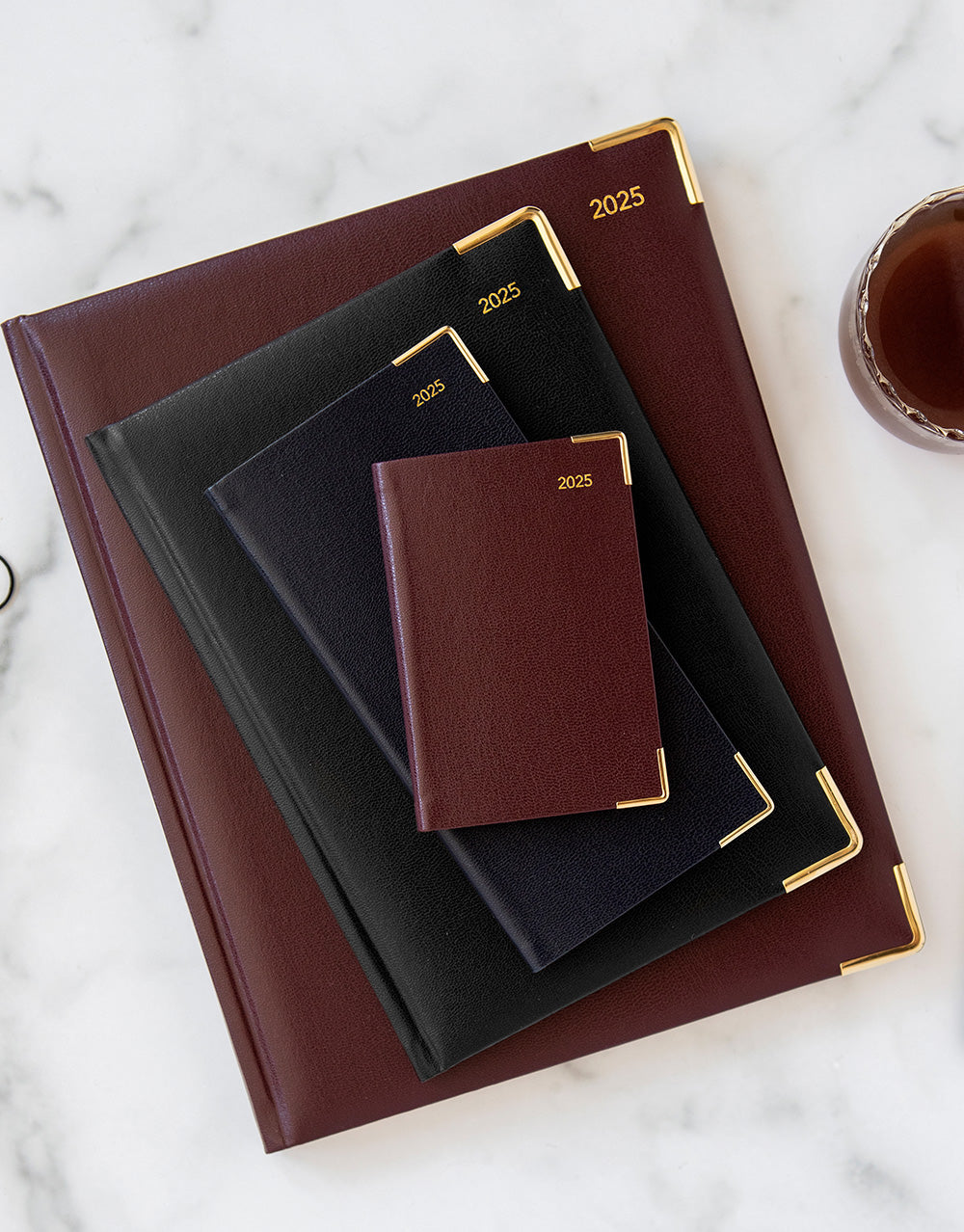 Classic Quarto Vertical Week to View Diary with Appointments 2025 - English 25-C32YBY#color_burgundy